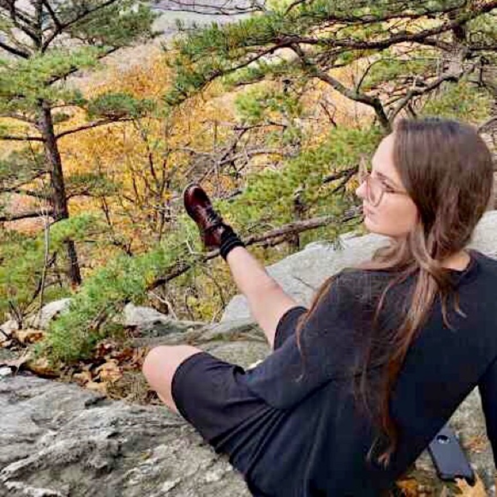 Meet your Posher, Jenn 🌻